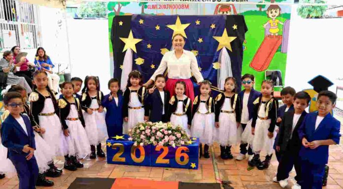 Entre sonrisas, aplausos y lágrimas, pequeños del Preescolar Francisco Gabilondo Soler cierran una etapa inolvidable