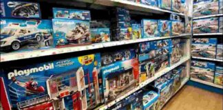 Adiós a una fábrica que fabricó recuerdos: Playmobil cierra su última planta en Alemania